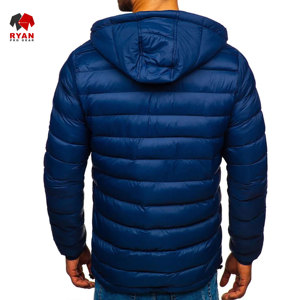 แจ็คเก็ตพัฟเฟอร์ดีไซน์สั่งทำพิเศษสำหรับผู้ชายจาก Ryan Pro Gear พร้อมโลโก้สั่งทำพิเศษ ดีไซน์ ODM ตกแต่งกระเป๋า - Product Image 4