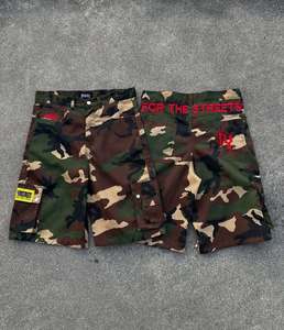 Shorts cargo coupe décontractée personnalisés en sergé de coton premium, imprimé camouflage, multi-poches, style streetwear - Product Image 1