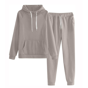Conjunto Deportivo para Mujer con Logotipo Personalizado, de Alta Calidad, Resistente al Encogimiento y al Pelusamiento, de Secado Rápido, a Bajo Precio - Product Image 1