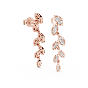 ต่างหูเพชรเพาะเลี้ยงทรงกลีบดอกไม้ประดับทองคำกุหลาบ 18 กะรัต สำหรับผู้หญิง เหมาะสำหรับงานหมั้น งานแต่งงาน ของขวัญวันวาเลนไทน์ งานอีเว้นท์ และสวมใส่ในชีวิตประจำวัน - Product Image 2