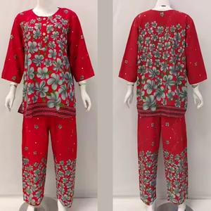 Conjunto de Pijama Informal para Mujer, Hasta la Rodilla, Estampado Floral, Manga Larga, Tela No Tejida, con Pantalón Largo, 100% Rayón, Corte Súper Holgado - Product Image 5