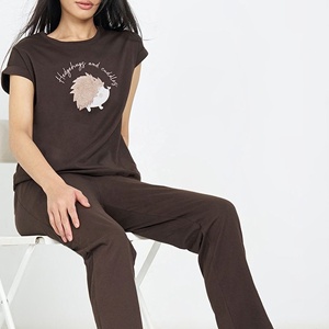 Camiseta de Algodón y Viscosa para Mujer, 180 GSM, con Gráfico de Erizo, Manga con Puño Enrollado, Color Marrón, Fabricante de Ropa - Product Image 1