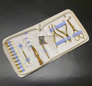 Kit d'outils pour extensions de cheveux à micro-perles plaqué or, pinces crocodiles personnalisables, enfileur à boucle et ciseaux de coiffure aiguisés - Product Image 6