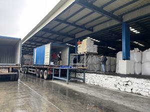 ถุง1000kgs 50kgs ยูเรีย N46แบบมีระบายถุงทำจากเวียดนามเพื่อการเกษตรและสำหรับอุตสาหกรรม - Product Image 6