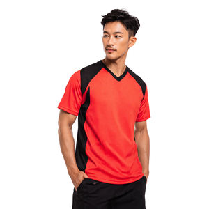 Maillots en maille sublimée OEM à épaules tombantes et manches courtes, T-shirts imprimés en maille pour hommes, Maillots en maille sublimée à col en V - Product Image 4