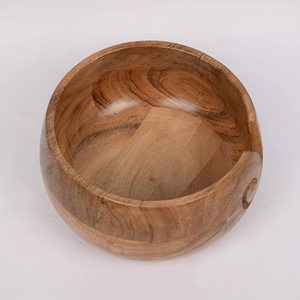 Bol à fil en bois fait main avec découpes spirales, grand format, écologique, pour le rangement du fil à tricoter et le crochet - Product Image 4
