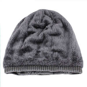 Bonnet tricoté personnalisé pour adulte, vente en gros OEM, bonnet d'hiver fabriqué au Pakistan, bonnet chaud, bonnet à logo imprimé, bonnet d'hiver jacquard tendance - Product Image 3