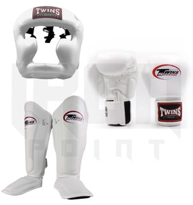 Set de Boxeo TWINS Personalizable: Protector de Cabeza, Protectores de Espinillas, Guantes de Cuero Vacuno Genuino con Cordones, Antideslizantes, Transpirables y Ligeros - Product Image 2