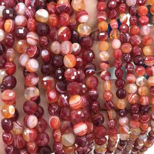 ลูกปัดหินอาเกตลายแดงทรงกลมเจียระไน ลูกปัดพลอยธรรมชาติสำหรับทำเครื่องประดับ งานฝีมือ DIY ขายส่ง - Product Image 1