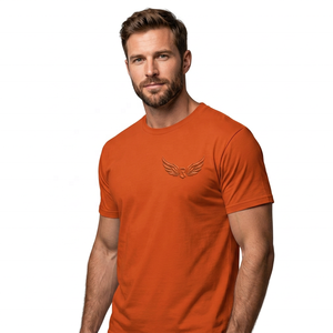 Camiseta de Manga Corta para Hombre, Color Naranja, con Logotipo de Ala en Relieve en la Parte Delantera, Cuello Redondo, Corte Regular - Product Image 4