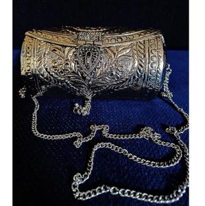 Bolso de mano de metal vintage de diseño artesanal God Grace para mujer, bolso de noche para boda, cartera decorativa grabada, hecho a mano - Product Image 6