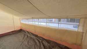 Tente familiale quatre saisons de 4x6 mètres avec fenêtres en moustiquaire, tissu coupe-vent et hydrofuge pour utilisation d'urgence - Product Image 4