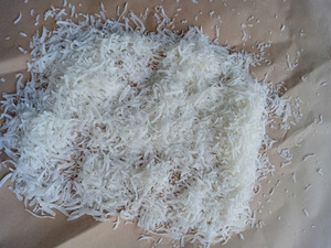 Poudre de noix de coco déshydratée naturelle, flocons de noix de coco sucrés séchés, ingrédient frais 100% pur du Vietnam, 25 kg (MS ELLY-+84 829 526 179) - Product Image 2