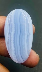 Hermoso Cabujón de Ágata Azul con Diseño de Encaje, Tamaño de Fábrica 42 x 23 x 7 mm, Precio de Fábrica, Forma de Pera Larga y Lisa, Joyería de Ágata Natural - Product Image 3