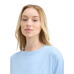 Solid Trader Luxury Quality Ultra Soft Durable Seamless Finish Minimalist Solid Color Elegant Classic Women Tee Shirt - Product Image 2