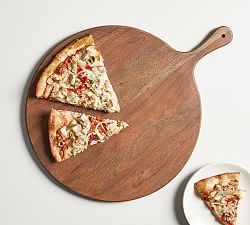 Tabla de cortar de madera con acabado rústico, perfecta para cocinas de estilo campestre, cenas o catering, de Blossom Craft India. - Product Image 5