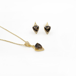 Ensemble de pendentif et de boucles d'oreilles en argent sterling 925 plaqué or avec quartz fumé naturel, bijoux fins OEM ODM de luxe - Product Image 1