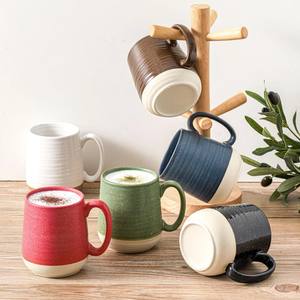 Juego de Tazas de Café de Cerámica con Acabado Texturizado, Opciones de Color Modernas, Asa Resistente para Uso Diario de Té y Café - Product Image 2