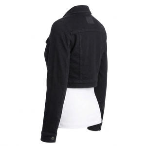 Chaqueta vaquera negra corta - Chaqueta vaquera para mujer de mezcla de algodón ecológica, de secado rápido y transpirable - Product Image 3