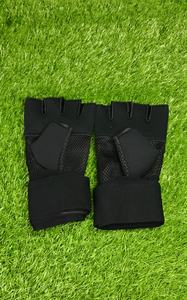 ผ้าพันมือแบบเร็ว Waseem Impex พร้อมแผ่นเจลในตัว สำหรับชกมวย MMA ป้องกันการบาดเจ็บ น้ำหนักเบา เป็นมิตรกับสิ่งแวดล้อม ชุดคอมโบ - Product Image 3