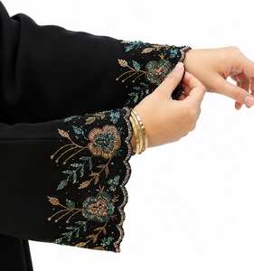 Abaya noire brodée pour femmes musulmanes, robe longue, hijab, robe florale perlée, tenue pour événements à la mosquée - Product Image 2