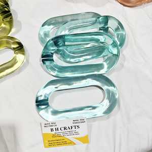 Decoración del hogar: Eslabones de cadena de resina personalizables de gran tamaño y colores claros, eslabones grandes de resina multicolor disponibles. - Product Image 1