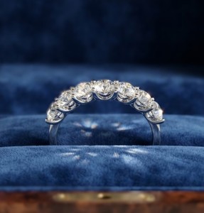 Anillo de compromiso vintage con diamante cultivado en laboratorio, color DEF, claridad VS VVS, oro macizo de 9K, 10K, 14K, 18K, con engaste de puntas, para aniversario de boda - Product Image 5