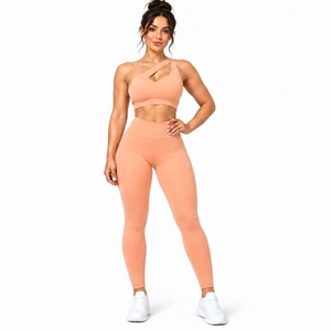 Vente flash - Nouveau design - Ensemble de yoga respirant pour femmes - Prix bas - Service OEM - Ensemble de yoga léger à séchage rapide pour femmes - Product Image 1