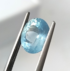 Piedra Preciosa Suelta de Aguamarina Natural con Corte Ovalado, Color Azul Hielo Facetado, 2.85 Quilates, Gemas de Zafiro Internacionales para Joyería - Product Image 3
