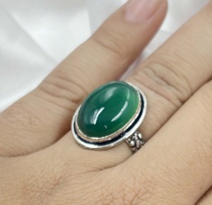 Bague ovale en onyx vert naturel, plaquée argent, pierres précieuses, pour femmes, vente en gros, bague en pierre verte - Product Image 1