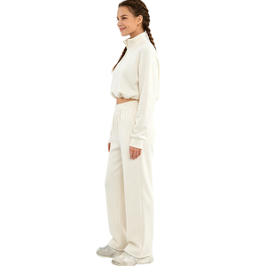 Conjunto Deportivo Corto para Mujer, Estilo Urbano, con Bordado Personalizado, Pantalones Deportivos de Corte Holgado, Fabricante de Ropa al Por Mayor con Marca Privada - Product Image 3