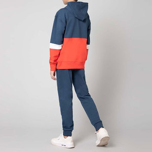 Outfitize International – Ensemble de survêtement vierge pour impression, vente en gros, sweat à capuche uni et pantalon de jogging à prix abordable - Product Image 4
