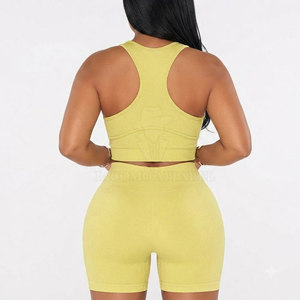 Nuevo conjunto deportivo de alta calidad para mujer, personalizado por el fabricante, con pantalones cortos de yoga y sujetador, para entrenamiento, gimnasio, fitness y deportes. - Product Image 4