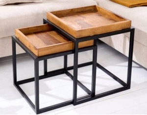 Mesa de Centro Convertible Estilo Italiano, Estructura de Metal Negro, Tapa de Madera, Muebles de Sala de Estar Contemporáneos de Primera Calidad - Product Image 1