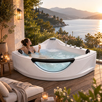 Baignoire balnéo sur mesure Ploutara à façade incurvée, coque en acrylique, panneau en verre trempé, jets d'hydro-massage, Villa Gym Balboa