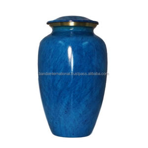 Urnas de cremación para adultos de latón con diseño de flores doradas y de alta calidad con urnas funerarias de Metal con acabado negro para cenizas humanas - Product Image 4