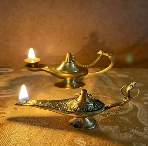 Base de metal con acabado antiguo para diya de aceite Akhand Jyoti, soporte para el hogar, templo, Puja sagrada, disponible a precios de mayoreo. - Product Image 1