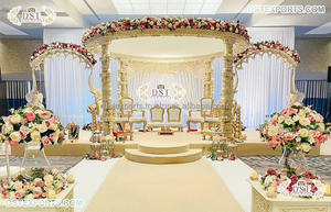 Decoración de Mandap para Bodas en Interiores Más Bonita del Reino Unido, Hermosa Decoración de Mandap para Bodas en Interiores, Fabuloso Mandap de Madera para Bodas en Inglaterra - Product Image 2