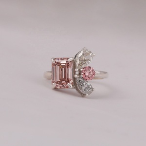 Anillo de compromiso de lujo de oro macizo de 18 quilates para mujer, 2,6 quilates, laboratorio multiforma creado, Diamante certificado IGI - Product Image 1