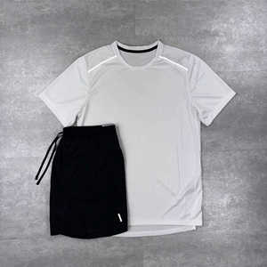 Ensemble de pyjama en coton uni pour homme, col rond, manches courtes, shorts, taille élastique, vêtements décontractés d'été, légers et respirants - Product Image 1