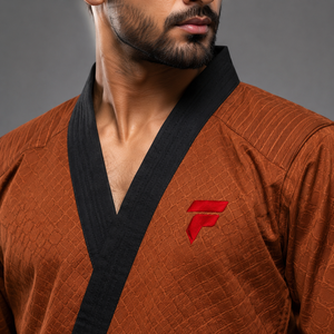 Combinaison de taekwondo respirante à double V, fabriquée avec des matériaux légers assurant confort, confiance et liberté de mouvement. - Product Image 5