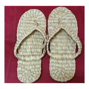 Vietnam Handmade Water Hyacinth <b>Slippers</b> Sustainable Eco Friendly Natural Indoor Footwear For Hospitality And Home Use - Product Image 3