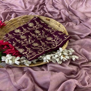 Sari VASTRA COTTAGE Premium en Georgette con Estampado Shibori Magenta y Bordado con Espejos para Bodas y Fiestas - Product Image 1