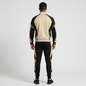 Conjunto Deportivo de Dos Piezas con Chaqueta con Cierre y Pantalones Jogger, Detalles Dorados, Paneles en Contraste, Corte Ajustado, para Gimnasio, Entrenamiento y Jogging - Product Image 4