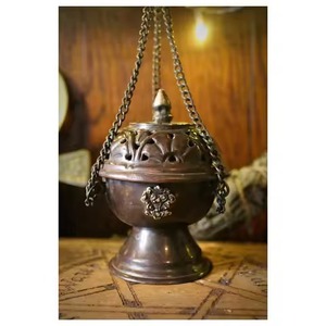 Brûleur d'encens aromatique en laiton fait main au design personnalisé pour le culte du temple, la prière, la méditation, l'autel, la décoration d'église - Product Image 6