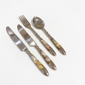 Premium Quality Stainless Steel Cutlery Set Elegant Silver Carved Mother Of Pearl <b>Handle</b> Flatware Set For Home Kitchen Hotel Use - Product Image 2