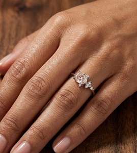 Bague de fiançailles solitaire en platine 950 avec diamant de laboratoire ovale couleur E, clarté VVS2, 3,06 carats, modèle VB-137SR - Product Image 1