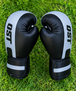 Gants de boxe en cuir PU de qualité supérieure, gants d'entraînement absorbant les chocs, fermeture sécurisée du poignet, protection rembourrée des mains pour la boxe - Product Image 4
