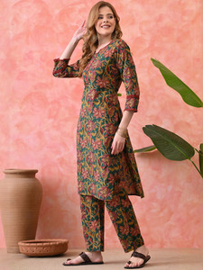 <b>Women</b> Floral Printed Green Cotton <b>Kurta</b> Knee-Length Regular Fit Traditional Ethnic Style Casual Wear India Pakistan All Seasons - Product Image 5