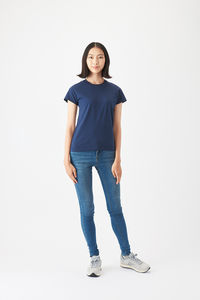 Camiseta Personalizada al por Mayor de Alta Calidad para Mujer, Talla Grande, Cuello Redondo, con Estampado de Letras y Gráficos - Product Image 5